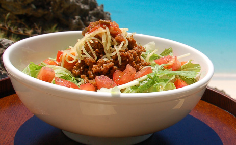 野菜たっぷりスパイシータコライス